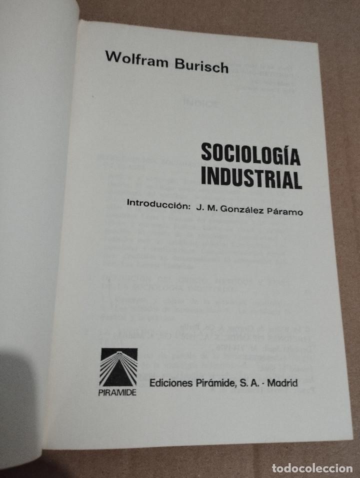 Libros de segunda mano: SOCIOLOG&Iacute;A INDUSTRIAL (WOLFRAM BURISCH) - Foto 2