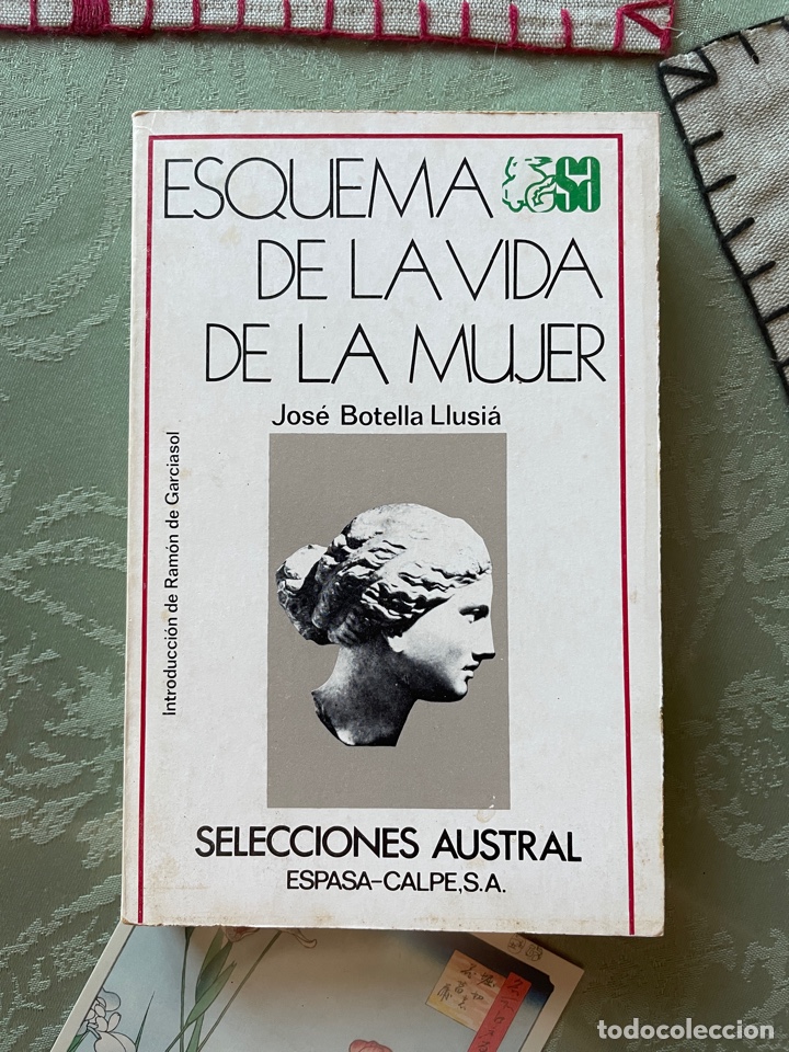 Libros de segunda mano: Esquema de la vida de la mujer (jos&eacute; botella llusi&aacute;) - Foto 1