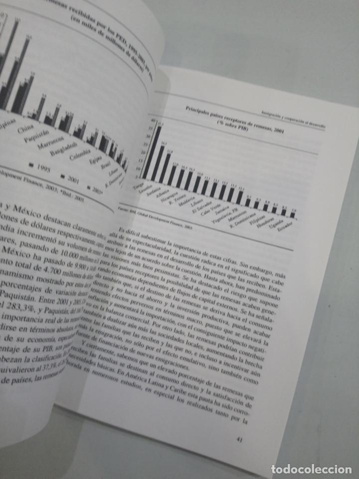Libros de segunda mano: V.A. - Codesarrollo: Migraciones Y Desarrollo Mundial - Foto 4