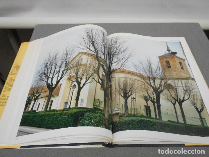 Libros de segunda mano: PLAZAS CON HISTORIA - Foto 11