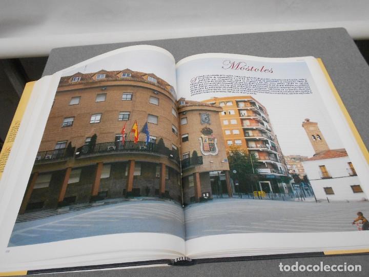 Libros de segunda mano: PLAZAS CON HISTORIA - Foto 14