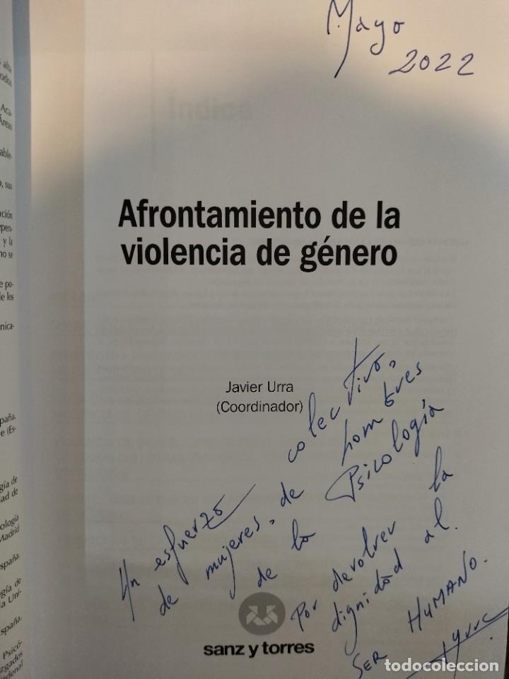 Libros de segunda mano: Afrontamiento de la violencia de g&eacute;nero - Javier Urra (coord.) - FIRMADO - Foto 2