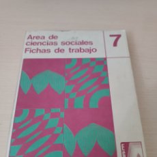 Libros de segunda mano: AREA CIENCIAS SOCIALES FICHAS DE TRABAJO 7, EGB. AÑO 1973,SIN USO. Lote 364153046