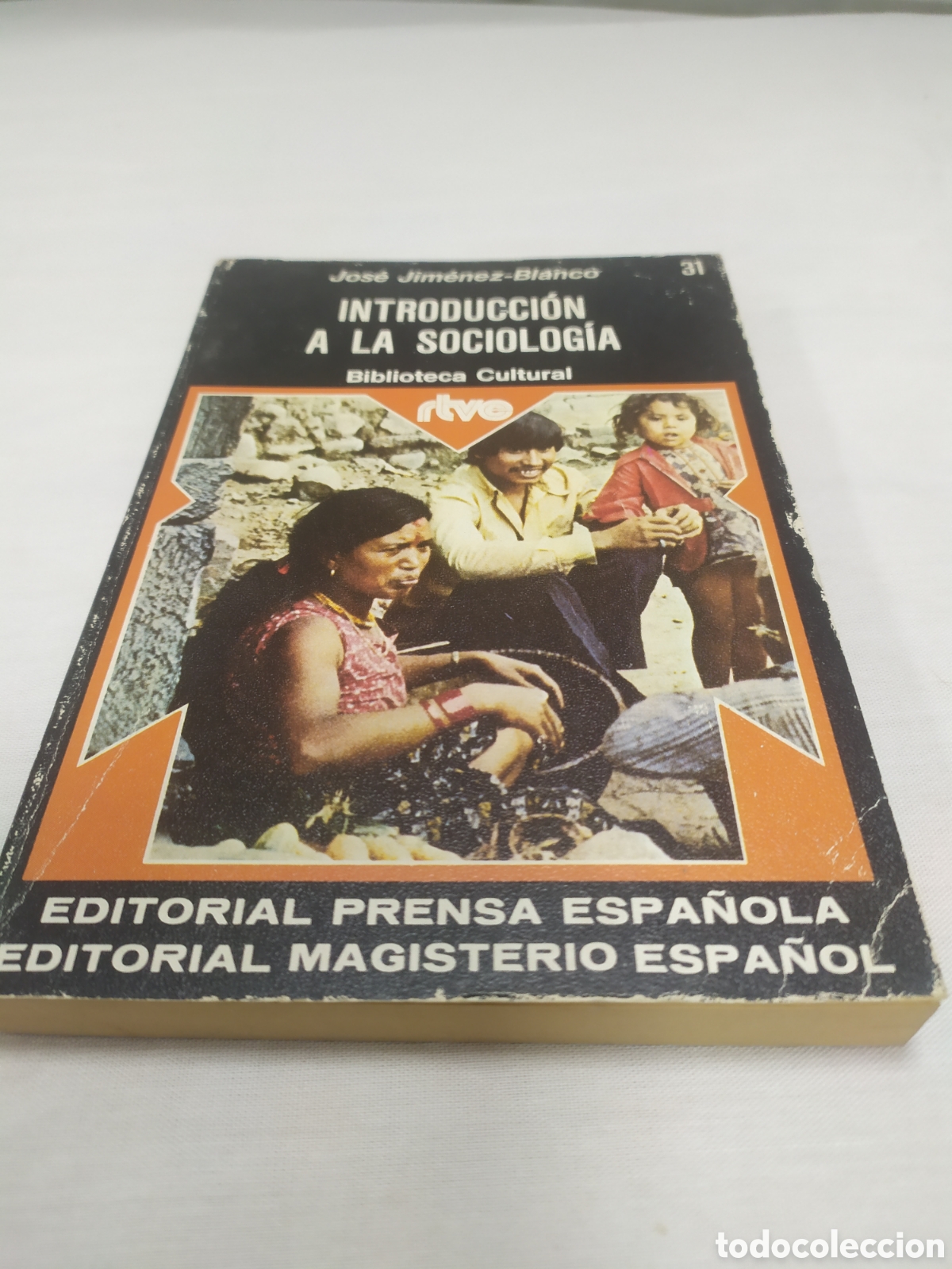 Libros de segunda mano: Introducci&oacute;n a la sociolog&iacute;a. Jos&eacute; Jim&eacute;nez-Blanco, 1975 - Foto 1