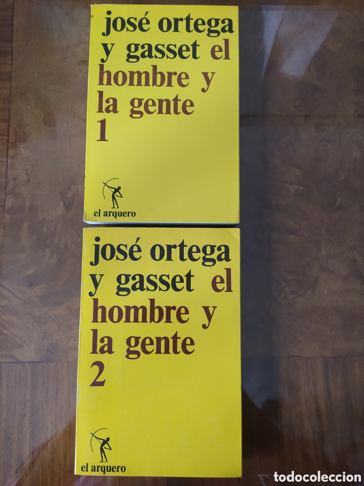 Libros de segunda mano: El hombre y la gente 1 y 2. - Foto 1
