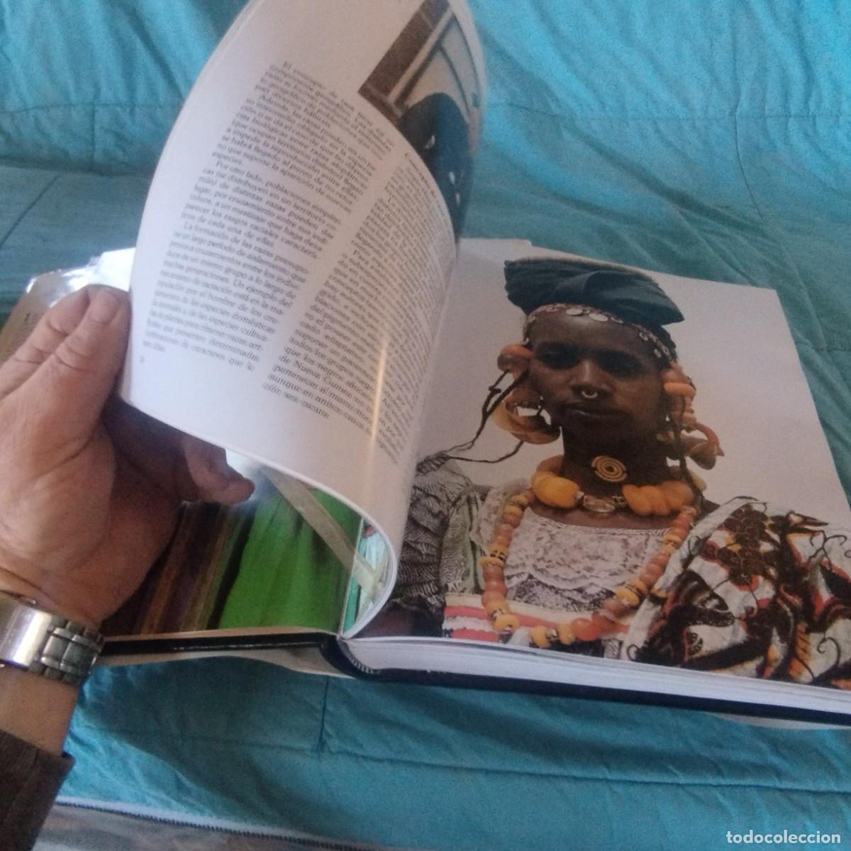 Libros de segunda mano: LAS RAZAS HUMANAS / 2 TOMOS / INSTITUTO GALLACH / GRAVOL29 - Foto 17