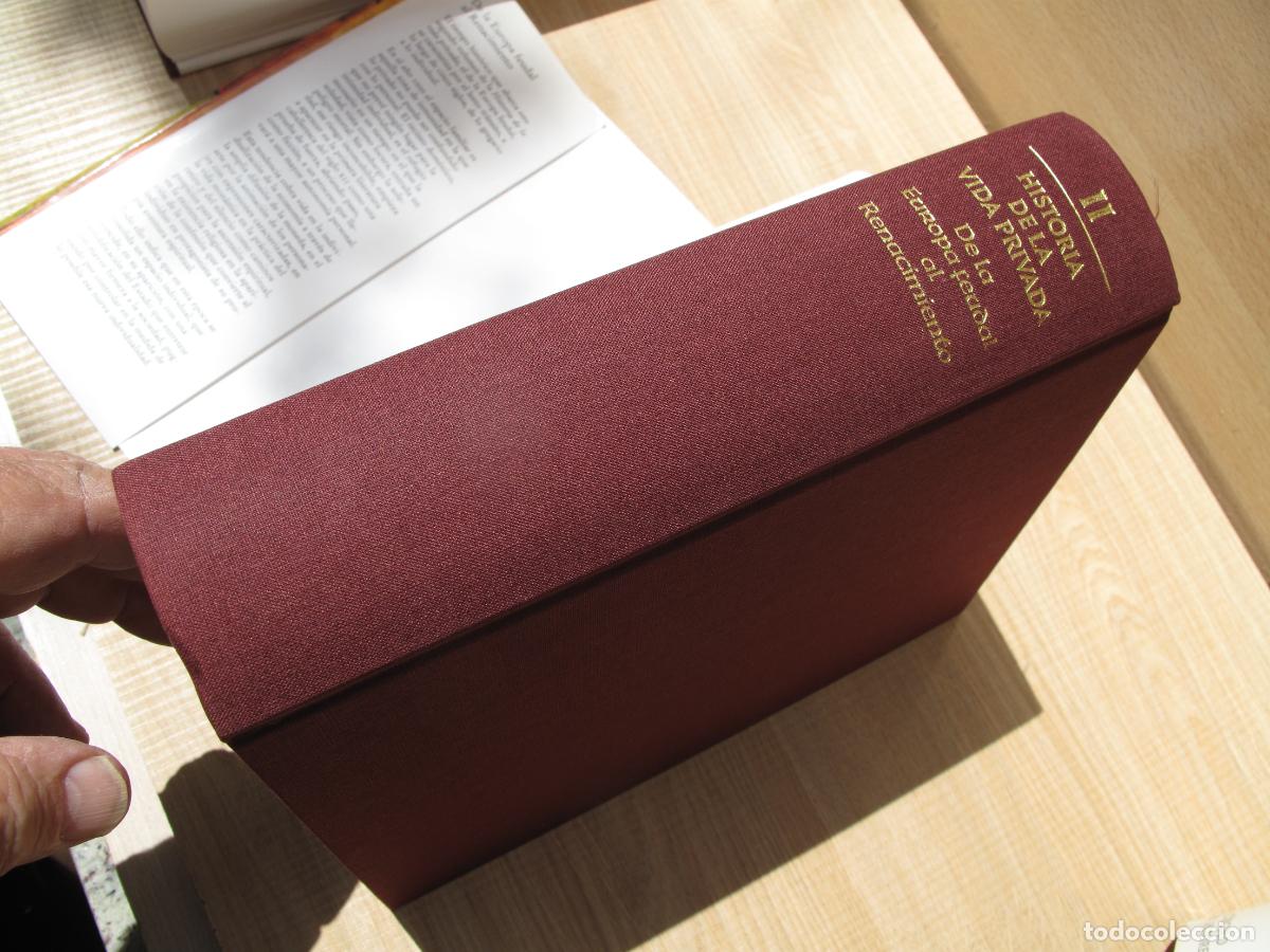 Libros de segunda mano: HISTORIA DE LA VIDA PRIVADA. 5 VOLS. - C&Iacute;RCULO DE LECTORES. 1993 - Foto 9