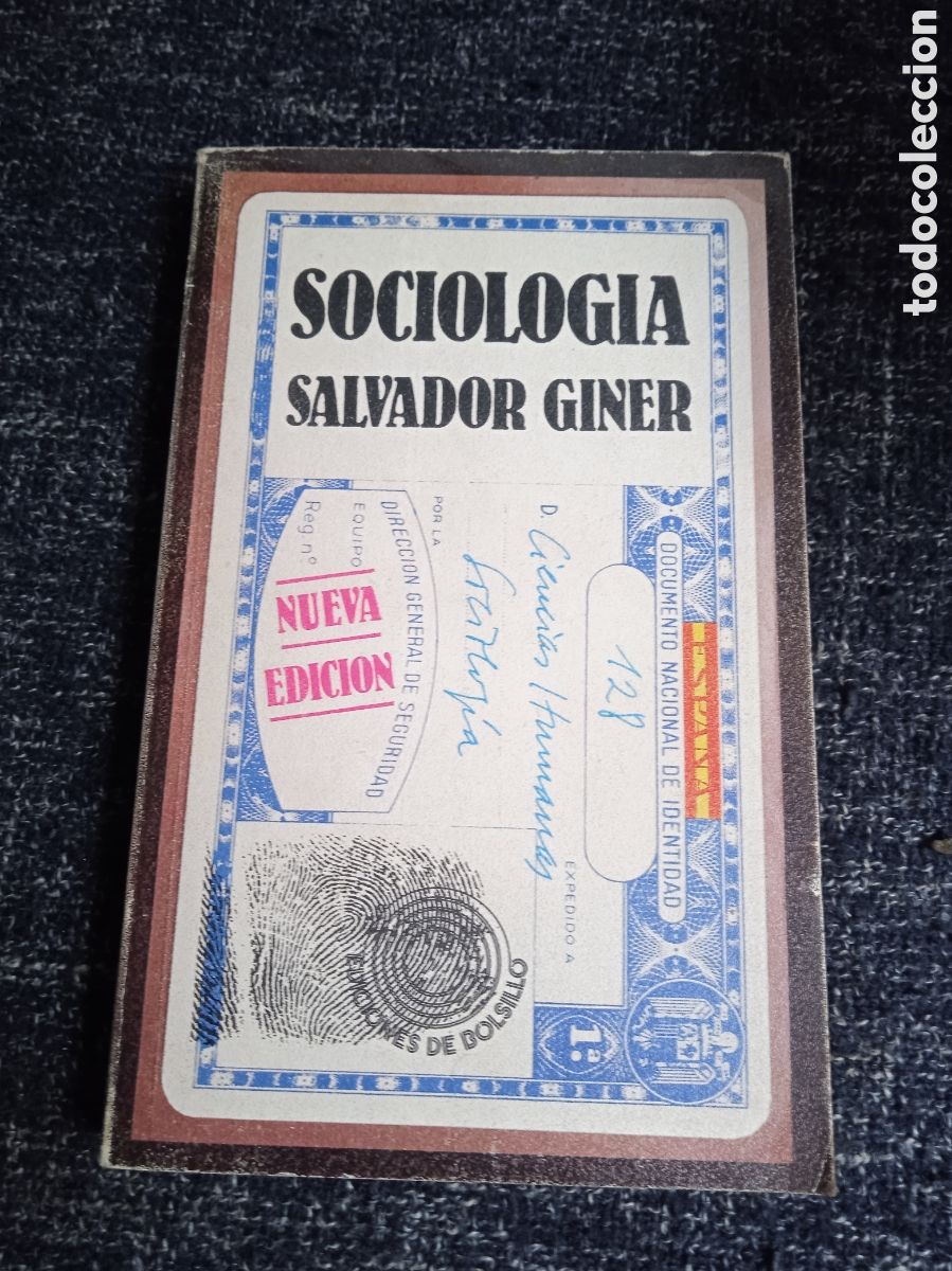 Libros de segunda mano: SOCIOLOG&Iacute;A / SALVADOR GINER - Foto 1