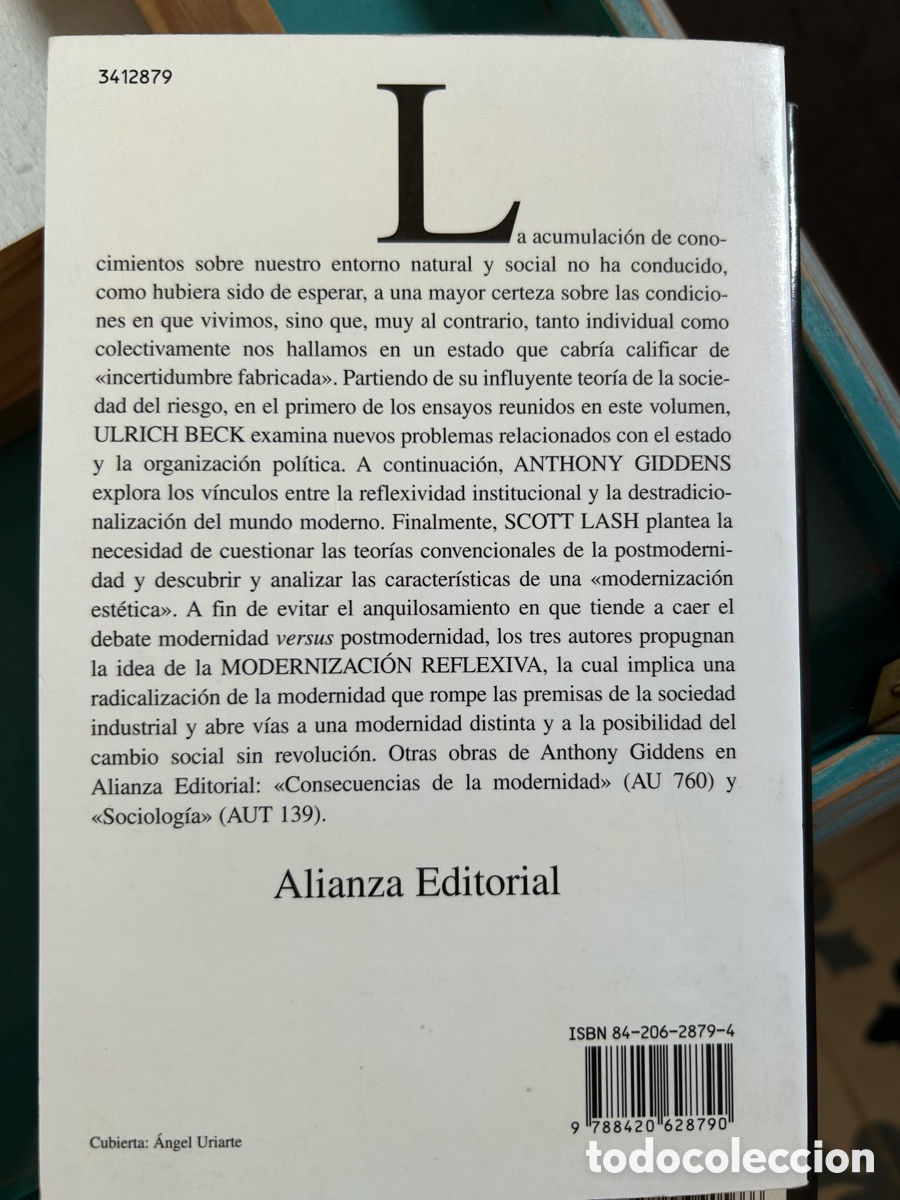 Libros de segunda mano: Beck, Giddens y Lash. Modernizaci&oacute;n reflexiva - Foto 2
