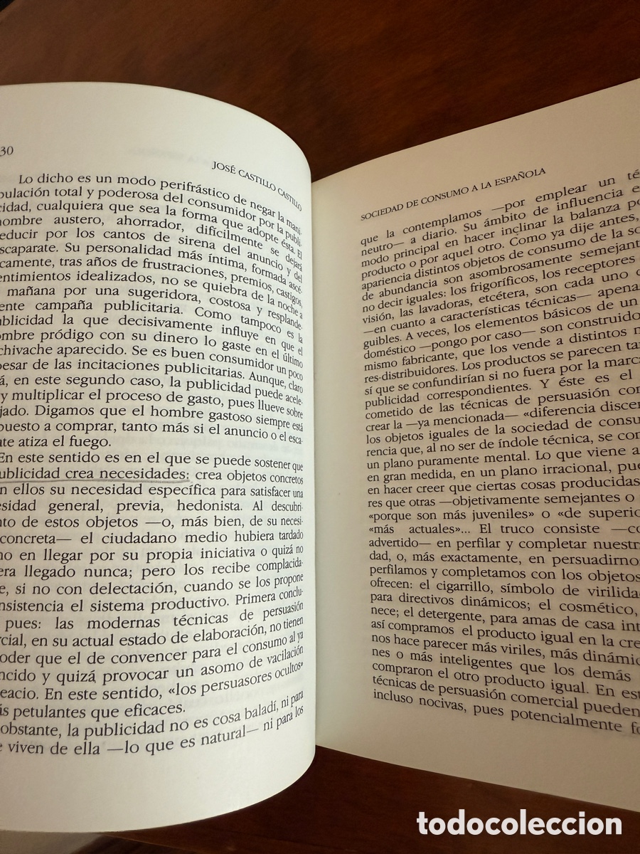 Libros de segunda mano: Sociedad de consumo a la espa&ntilde;ola Jos&eacute; Castillo Castillo - Foto 2