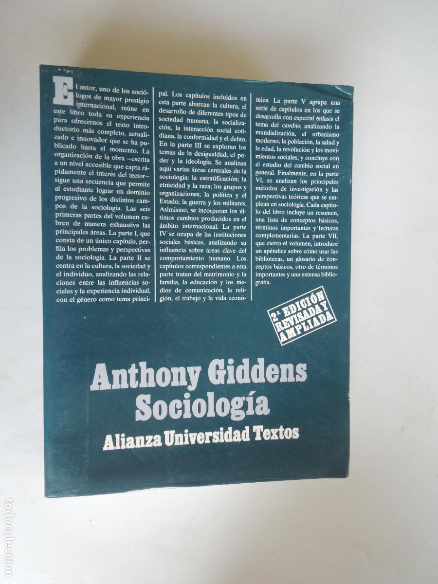 Libros de segunda mano: SOCILOG&Iacute;A - ANTHONY GIDDENS - ALIANZA EDITORIAL 1994. - Foto 1