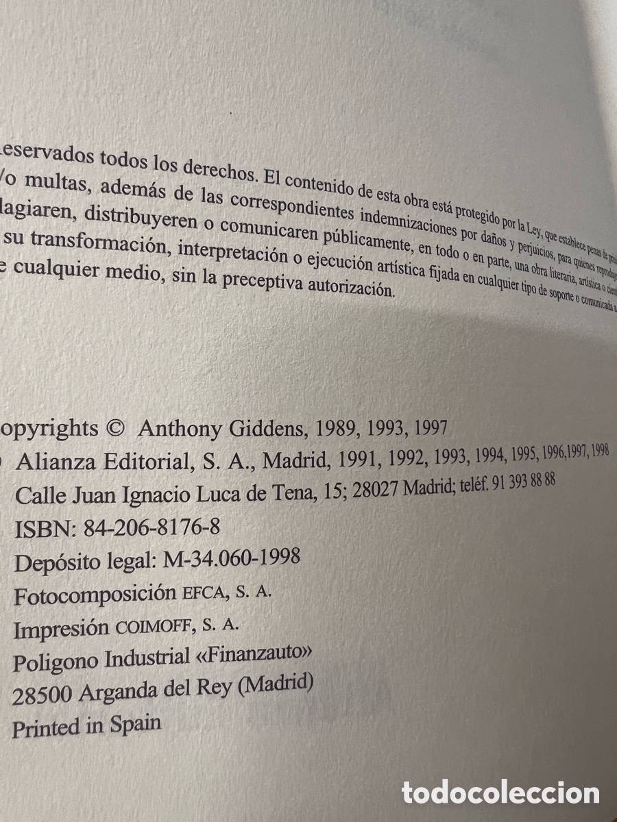 Libros de segunda mano: Sociolog&iacute;a. Anthony Giddens - Foto 3