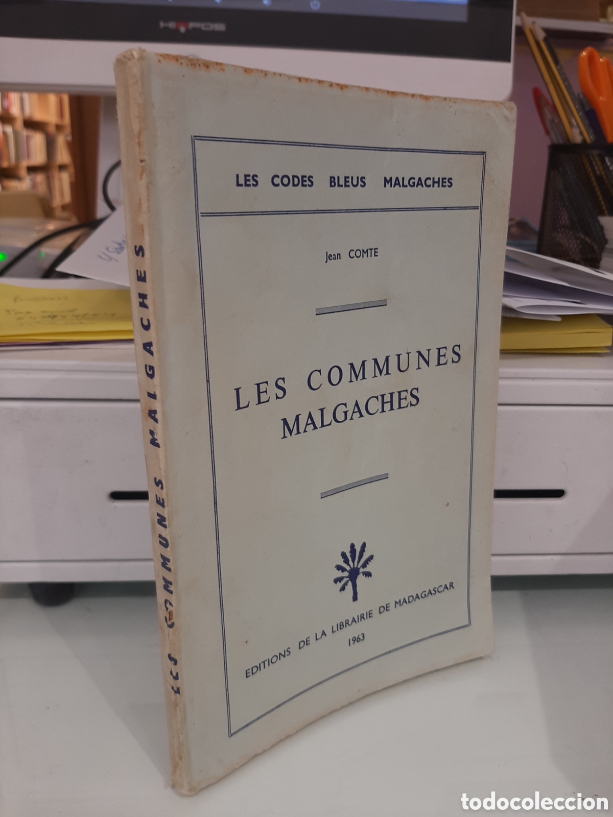 Libros de segunda mano: Les communes malgaches - Jean Comte - Foto 1