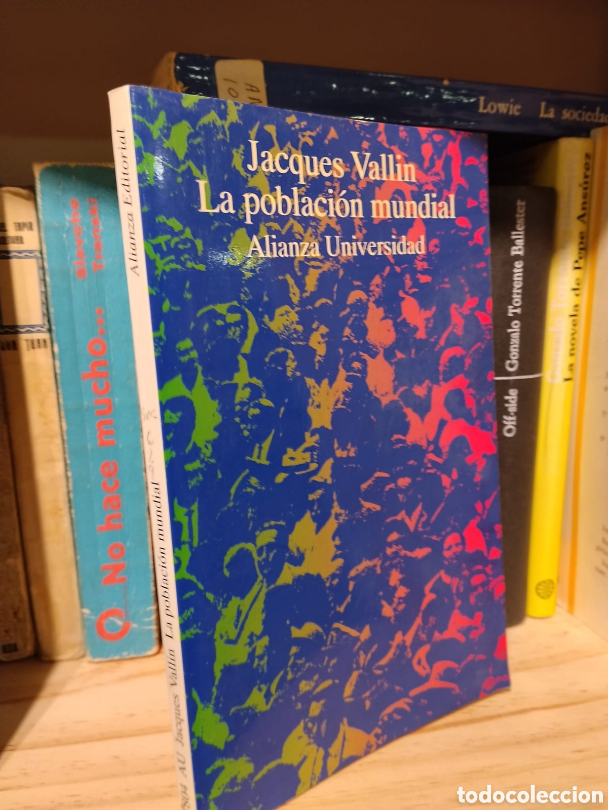 Libros de segunda mano: La poblaci&oacute;n mundial - Jacques Vallin - Foto 1