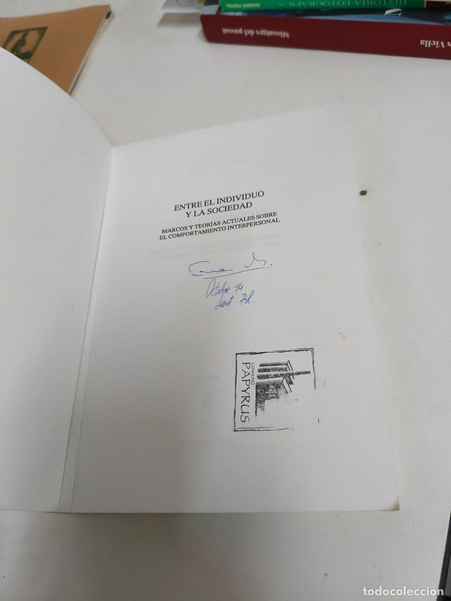 Libros de segunda mano: Frederic Munn&eacute; - Entre el individuo y la sociedad - Foto 2