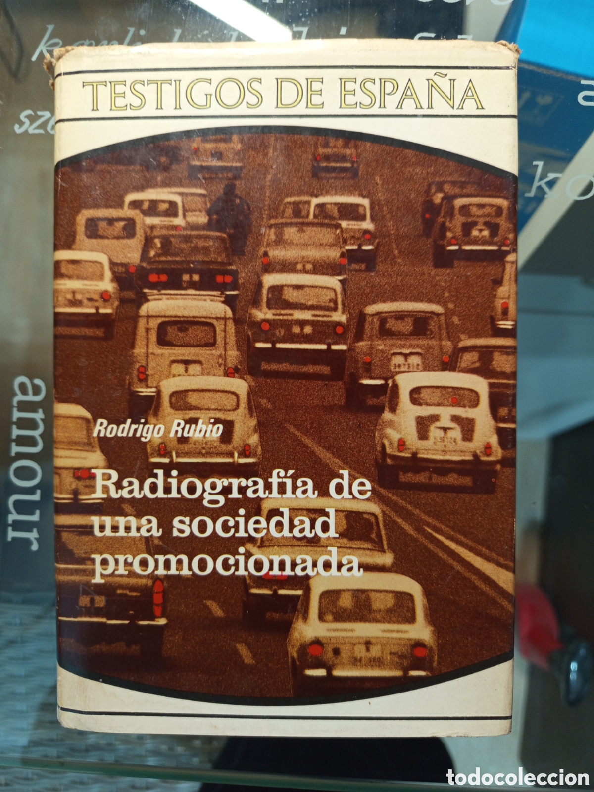 Libros de segunda mano: Radiografia de una sociedad promocionada
