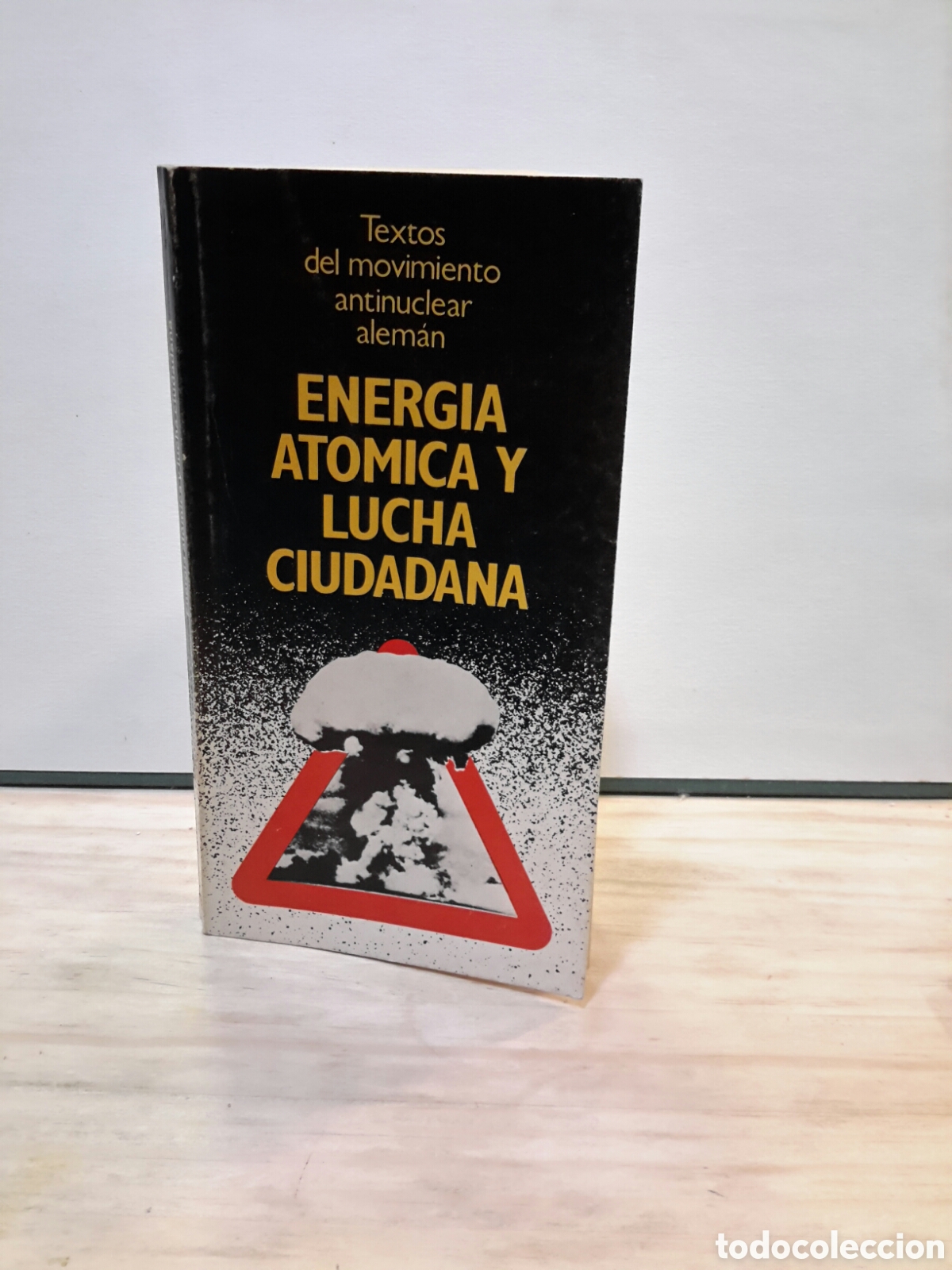 Libros de segunda mano: Energia atomica y lucha ciudadana - Foto 1