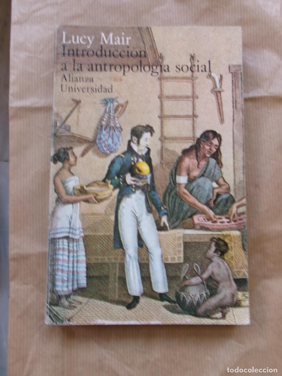 Gebrauchte B&uuml;cher: Introducci&oacute;n a la Antropologia Social de Lucy Mair.