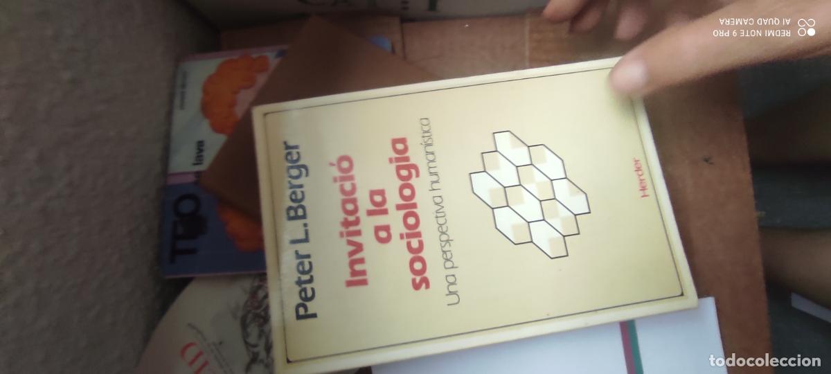 Libros de segunda mano: Invitaci&oacute; a la Sociolog&iacute;a Una perspectiva Humanistica Peter L. Berger