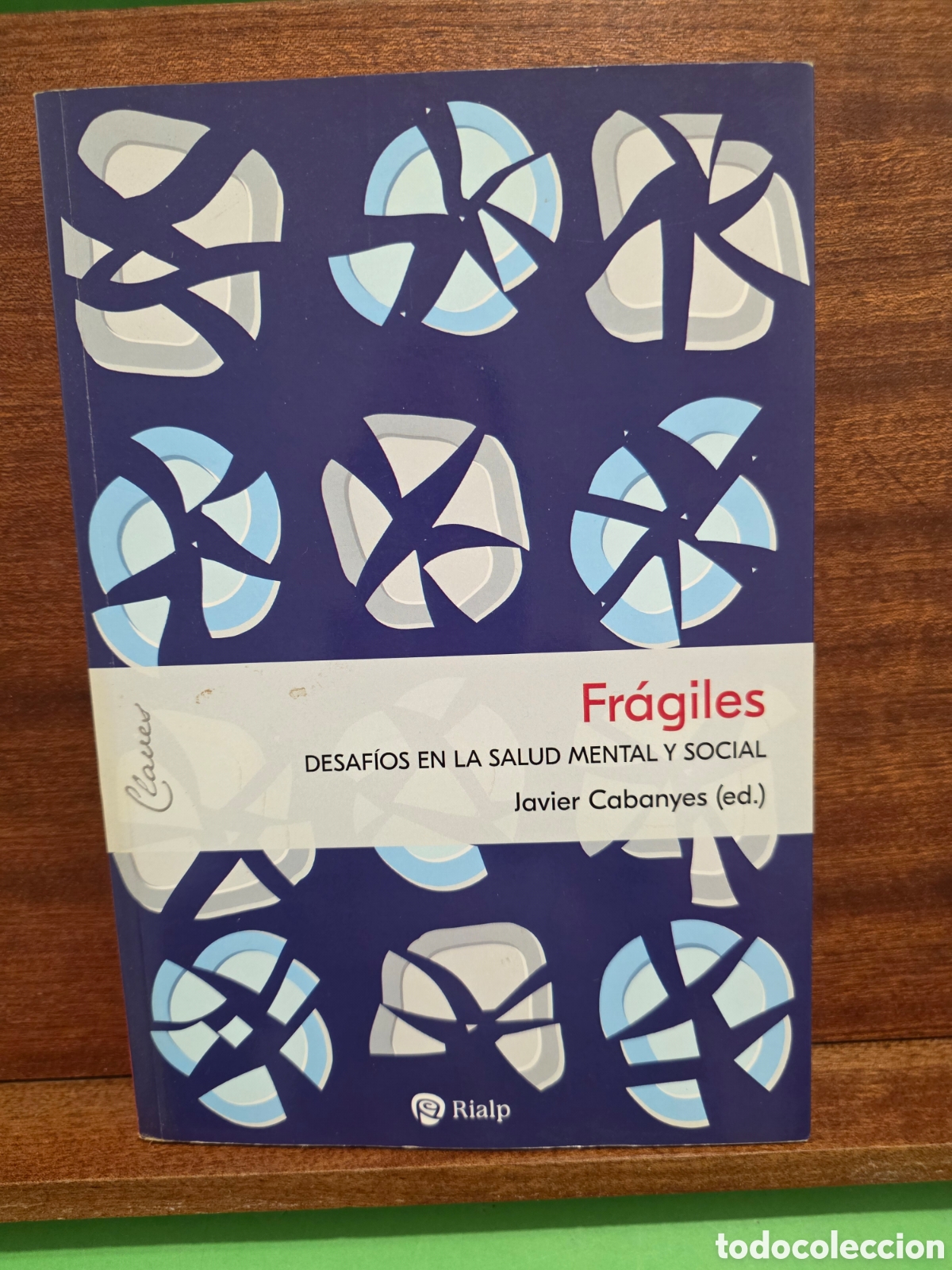 Libri di seconda mano: &rdquo;&rdquo;FR&Agrave;GILES&rdquo;&rdquo;...DESAF&Iacute;OS EN LA SALUD MENTAL Y SOCIAL...VV. AA...E. RIALP...2022...