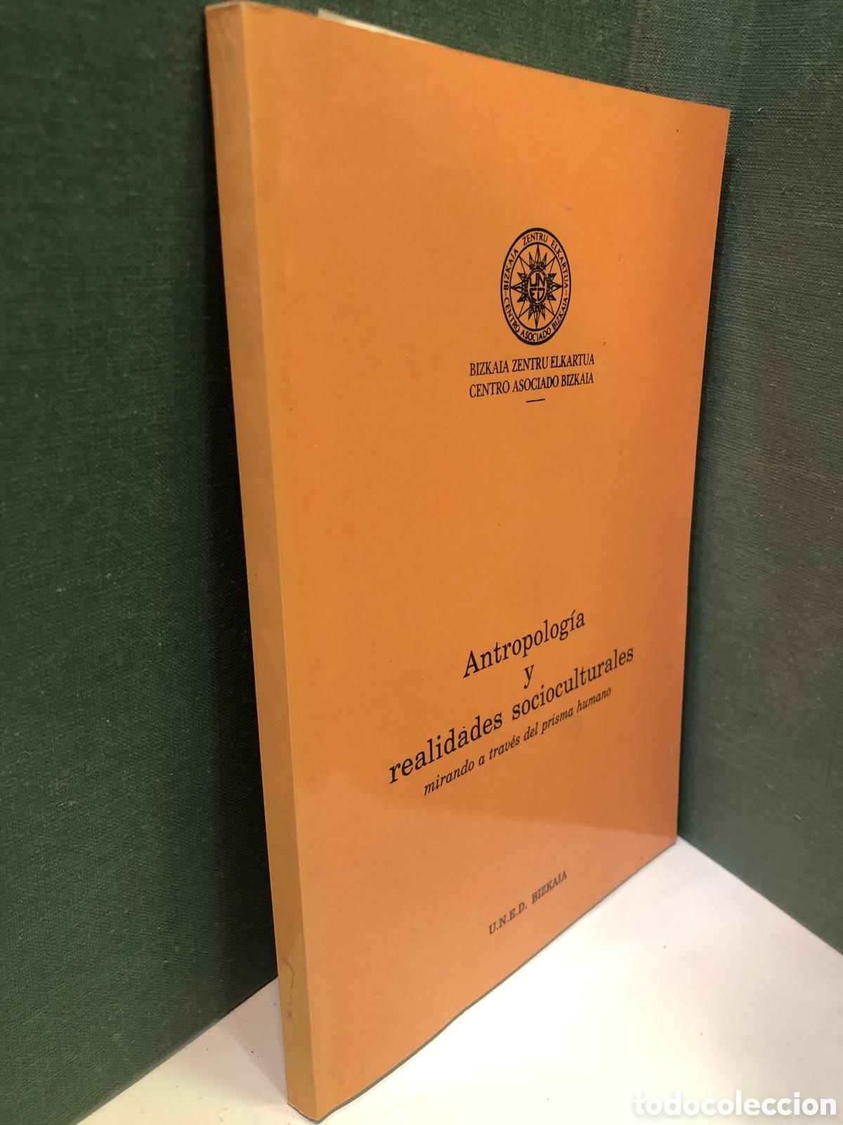 Libros de segunda mano: Antropolog&iacute;a y realidades socioculturales. Mirando a trav&eacute;s del prisma humano - Eduardo Rubio (Ed.)