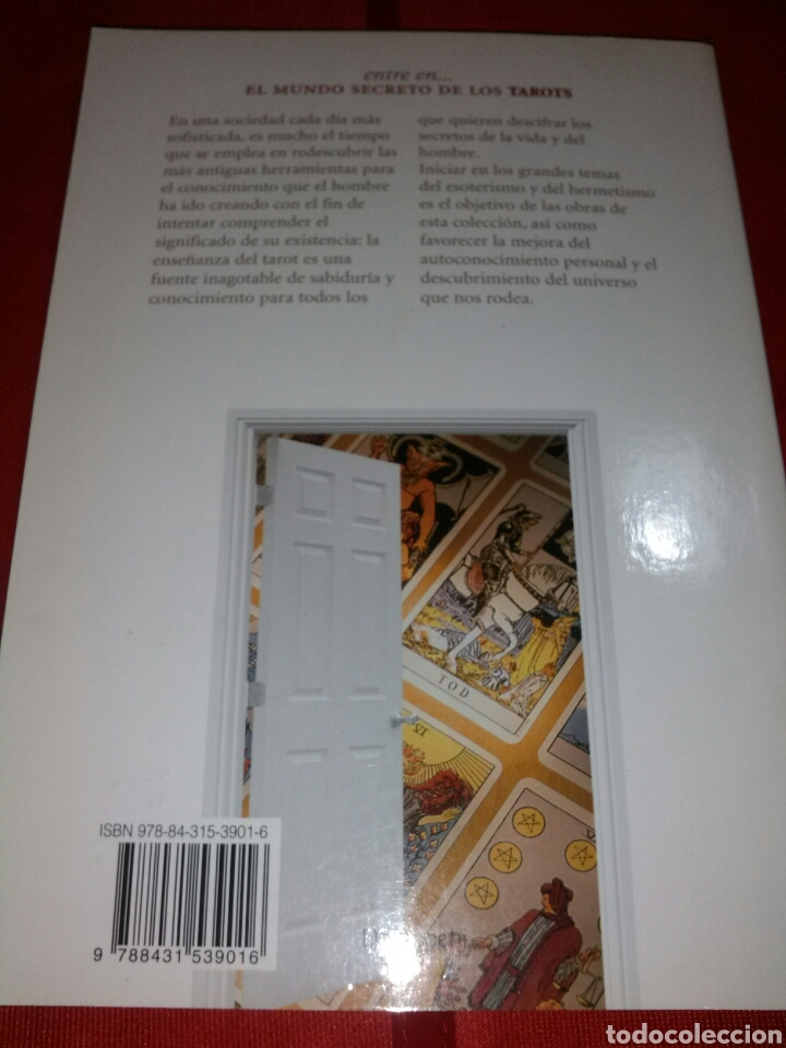 Libros de segunda mano: TAROT. EL MUNDO SECRETO DE LOS TAROT. - Foto 3