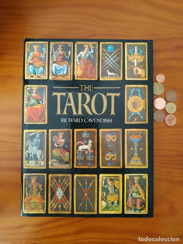 Libros de segunda mano: 4 Libros de tarot y de manos - Foto 2