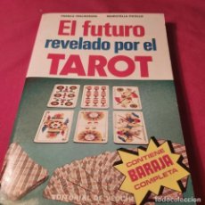 Libros de segunda mano: EL FUTURO REVELADO POR EL TAROT. EDITORIAL DE VECCHI. CON BARAJA