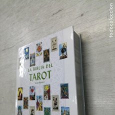 Libros de segunda mano: LA BIBLIA DEL TAROT - SARAH BARTLETT. Lote 321559748