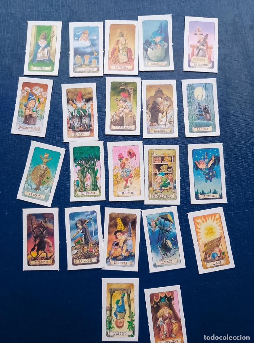 Libros de segunda mano: The smallest tarot in the world - Foto 2