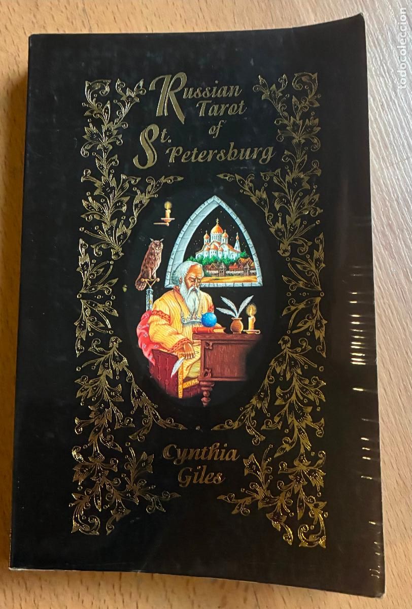 Libros de segunda mano: RUSSIAN TAROT OF ST, PETERSBURG Cynthia Giles EN INGLES