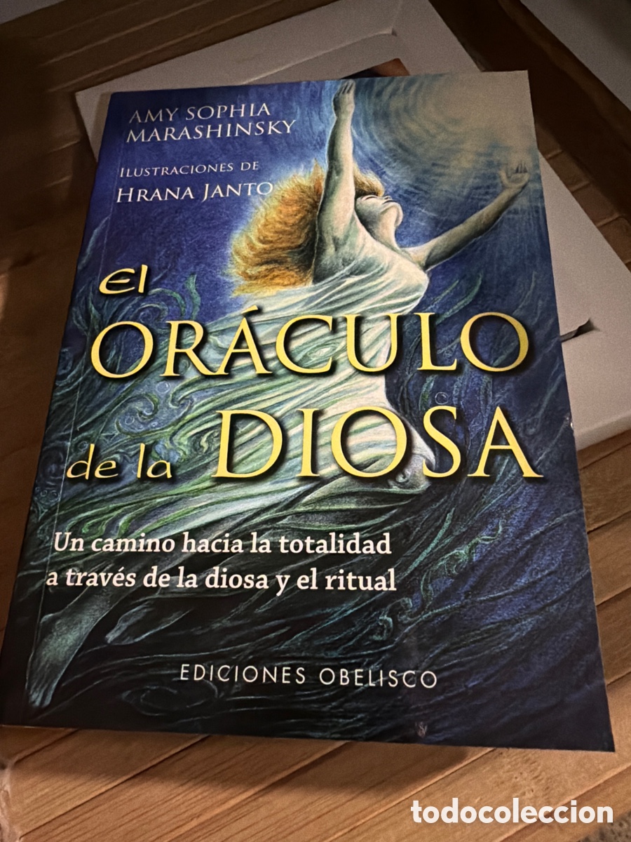 Libros de segunda mano: El or&aacute;culo de la diosa incluye Libro y cartas - Foto 4