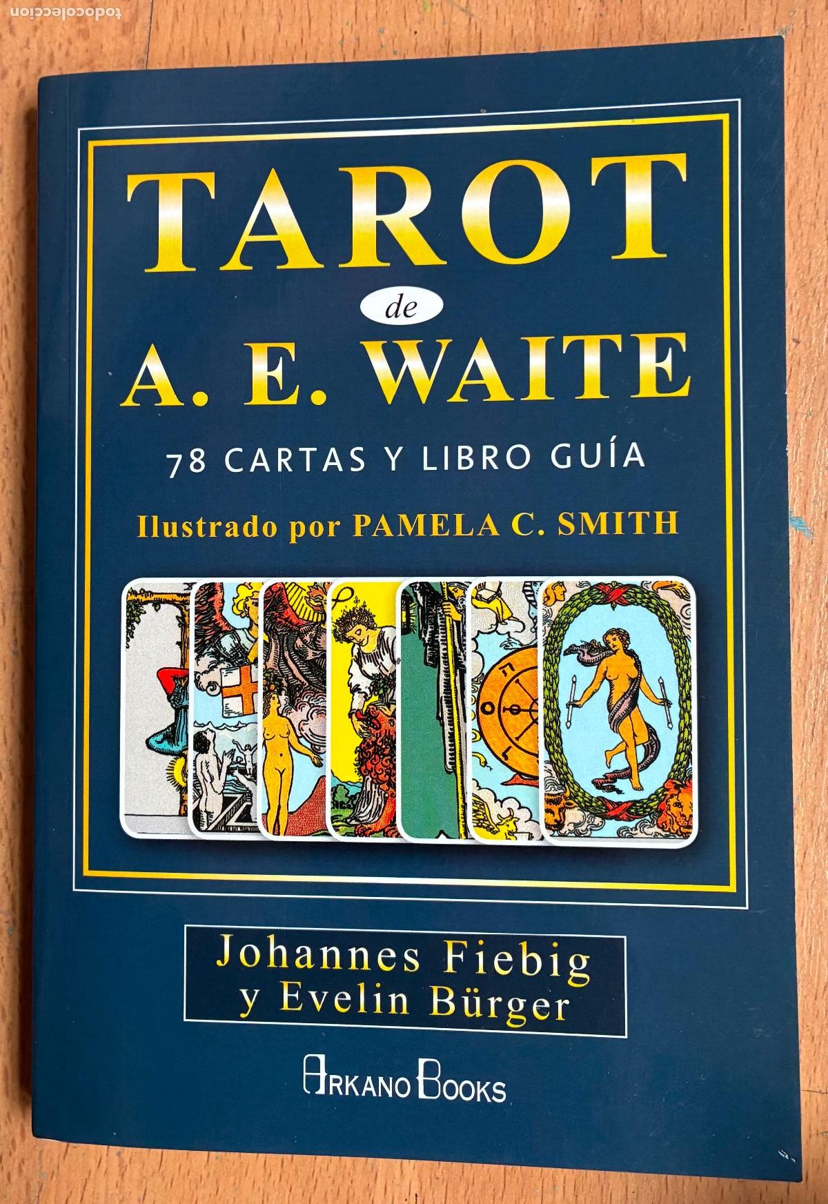 Libros de segunda mano: TAROT DE A. E WAITE, LIBRO GUIA - Foto 1