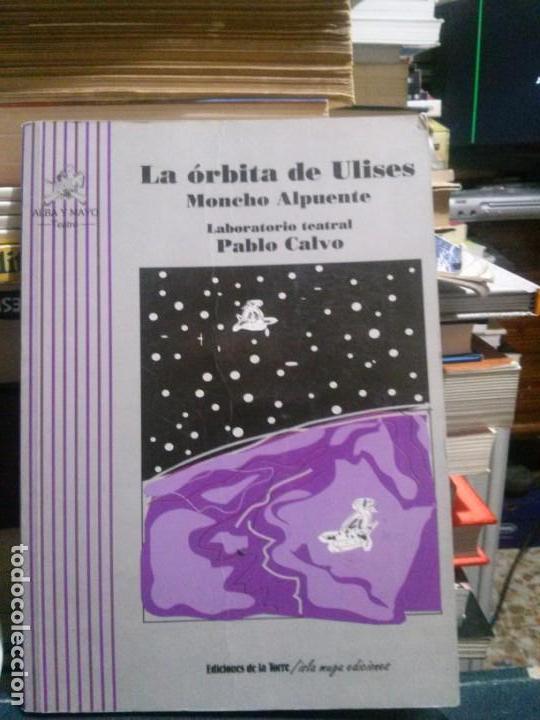 Libros de segunda mano: La &oacute;rbita de Ulises, Pablo Calvo, Ed. de la Torre - Foto 1