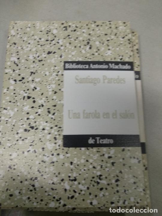 Libros de segunda mano: Una farola en el sal&oacute;n. (Santiago Paredes) - Foto 1