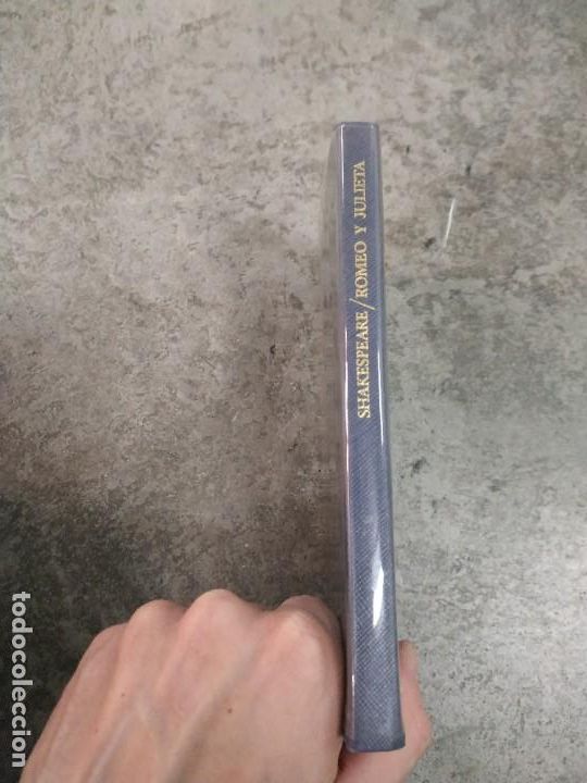 Libros de segunda mano: Romeo y Julieta - William Shakespeare. Circulo - Foto 2