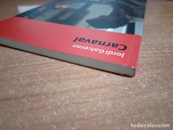 Libros de segunda mano: Carnaval - Jordi Galceran - en catal&agrave; - Foto 5