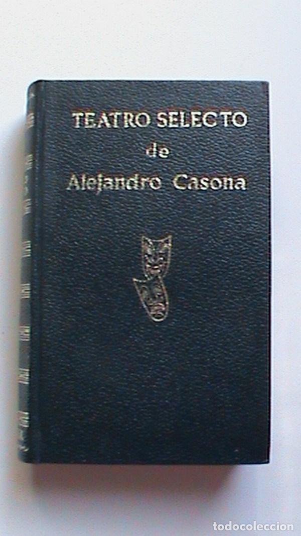 Libros de segunda mano: Teatro selecto - Alejandro Casona - Foto 1