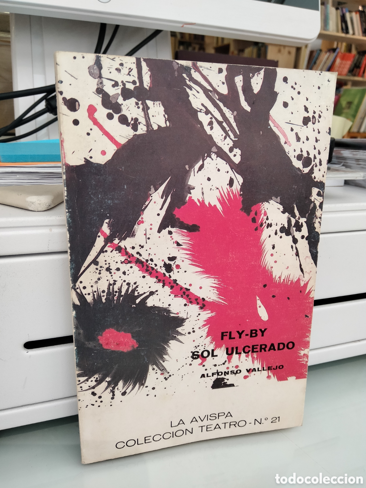 Libros de segunda mano: Fly-By Sol Ulcerado - Alfonso Vallejo - Foto 2