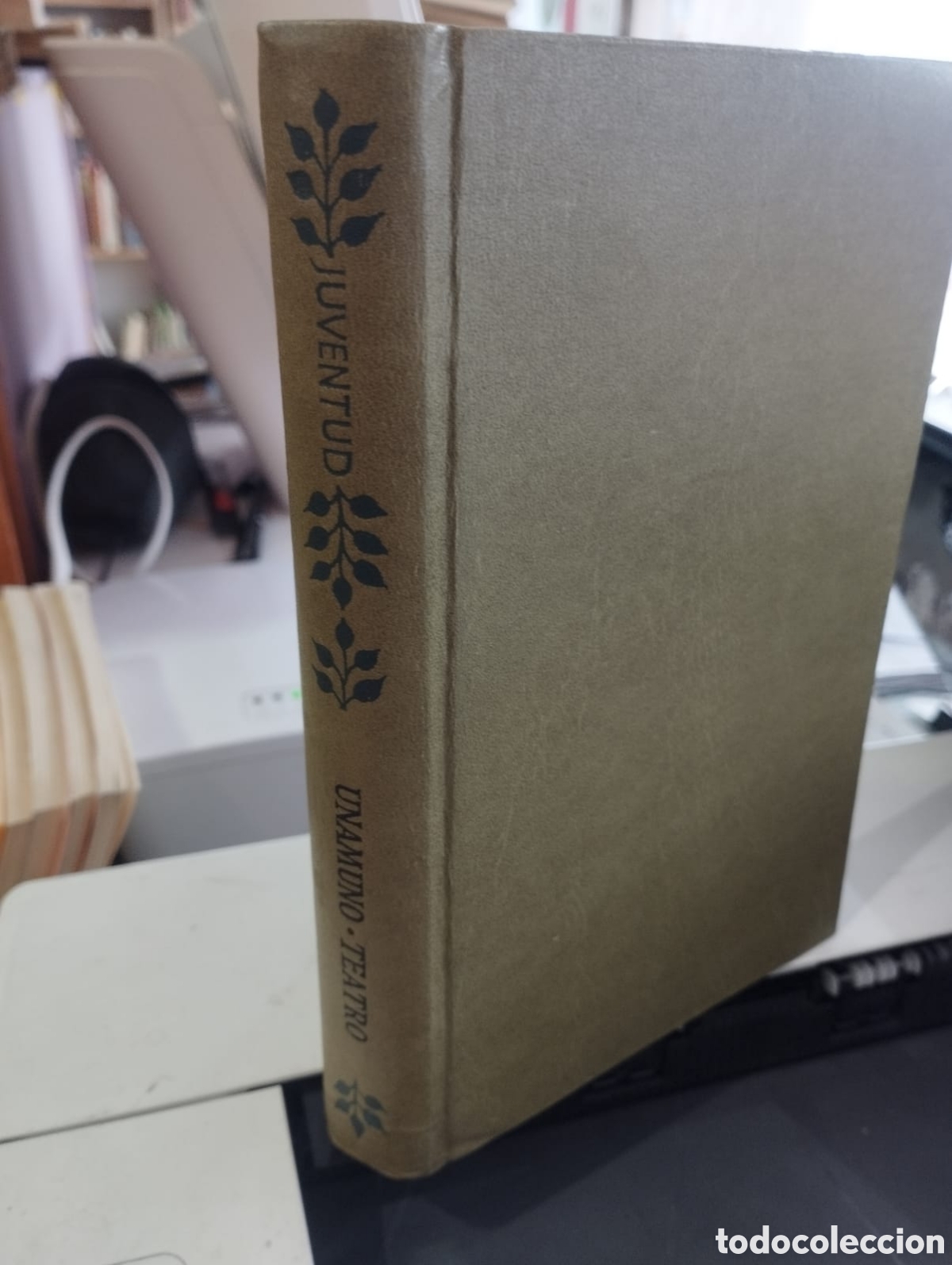 Libros de segunda mano: Teatro - Miguel de Unamuno - Foto 1