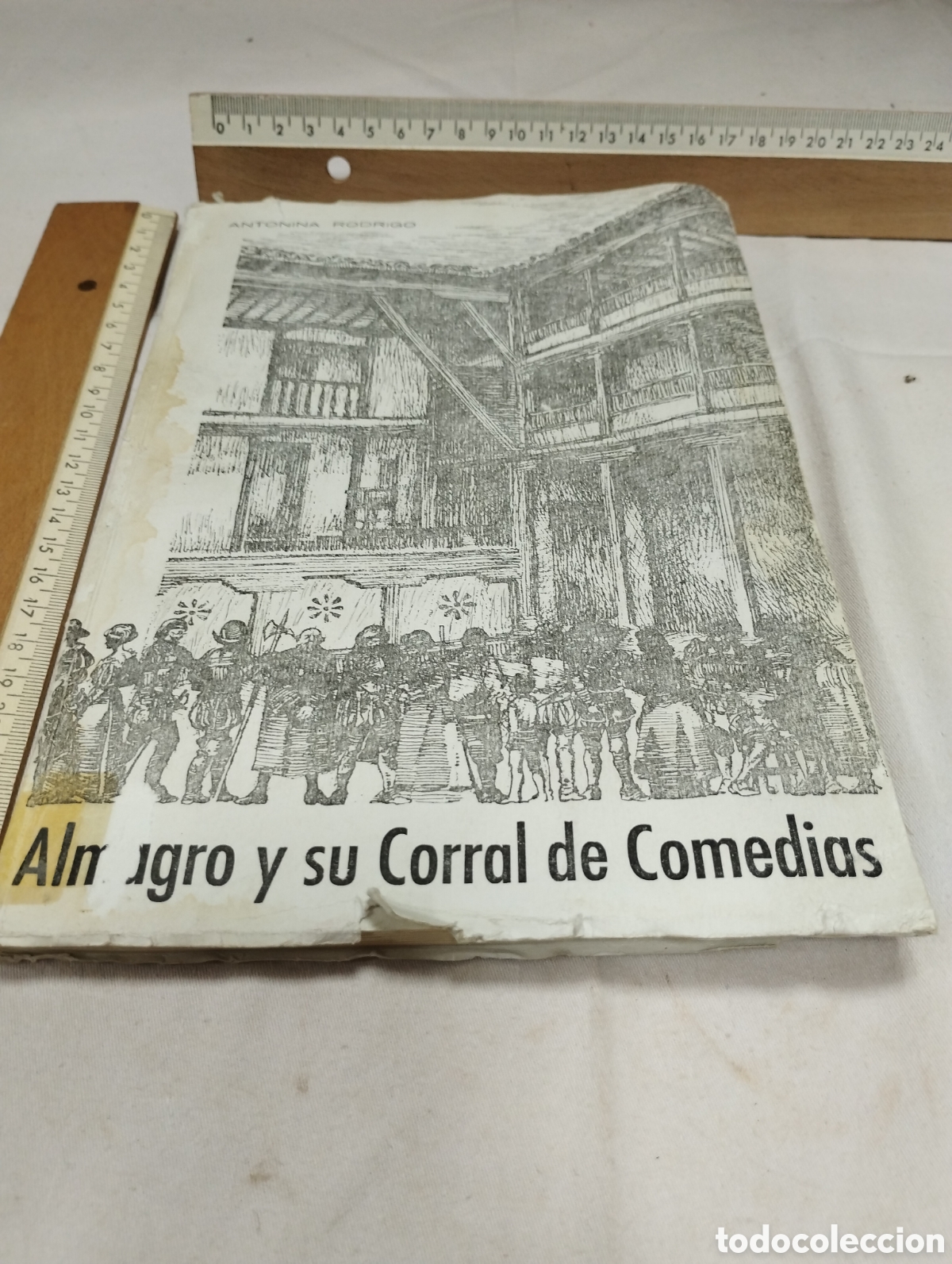 Libros de segunda mano: Almagro y su corral de comedias. Antonina Rodrigo.