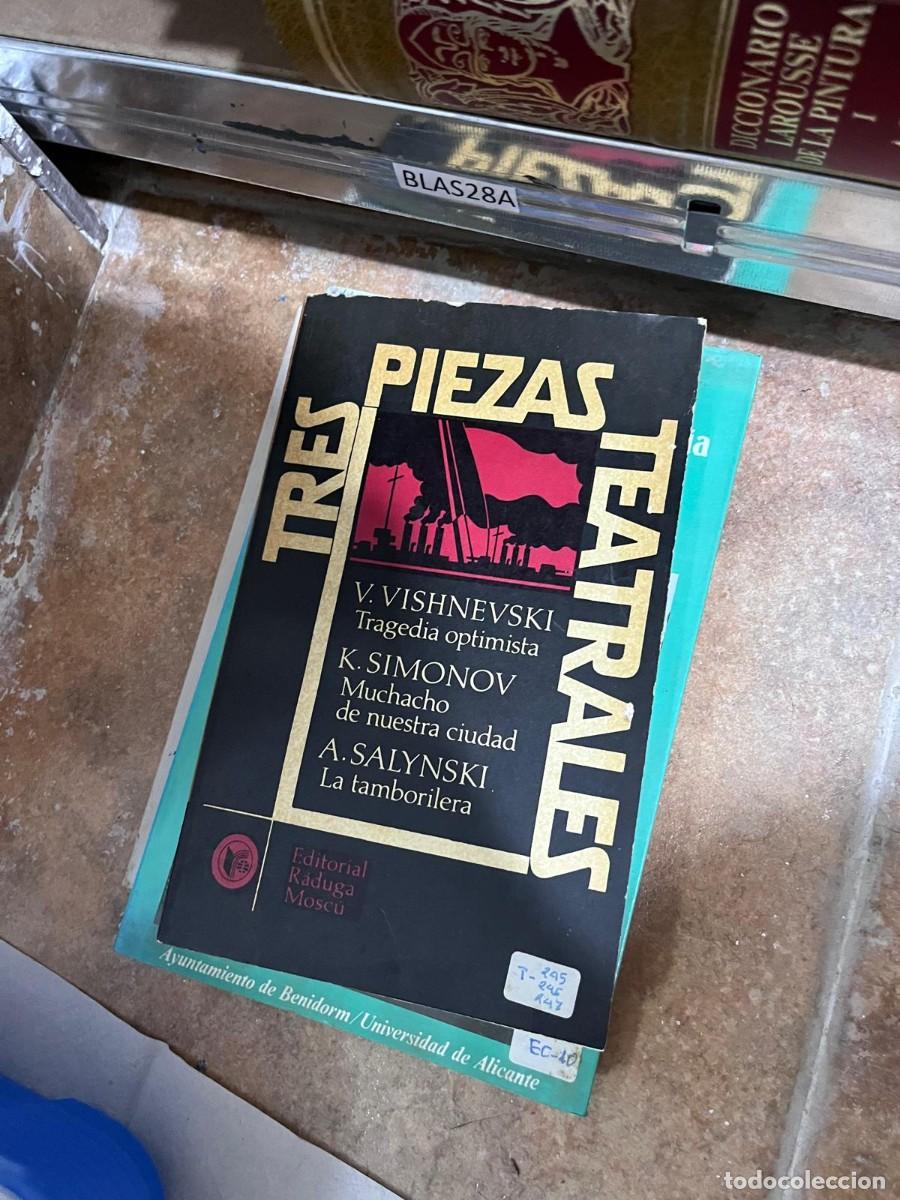 Libros de segunda mano: BLAS28A VISHNEVSKI, SIMONOV SALYNSKI 'TRES PIEZAS TEATRALES' (R&Aacute;DUGA, MOSC&Uacute;, URSS, 1988).