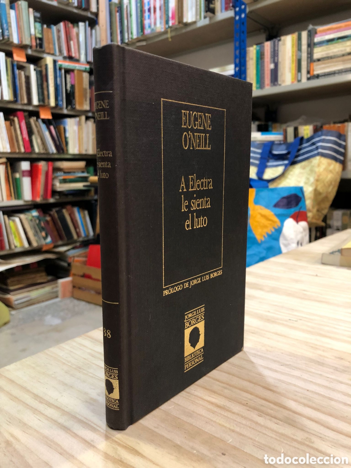 Gebrauchte B&uuml;cher: A Electra le sienta el luto - Eugene O&acute;Neill