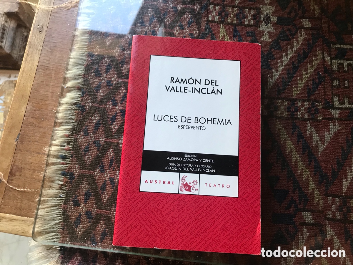 Libros de segunda mano: Luces de Bohemia. Esperpento. Ram&oacute;n del Valle-Incl&aacute;n. Austral. Teatro n&ordm; 1