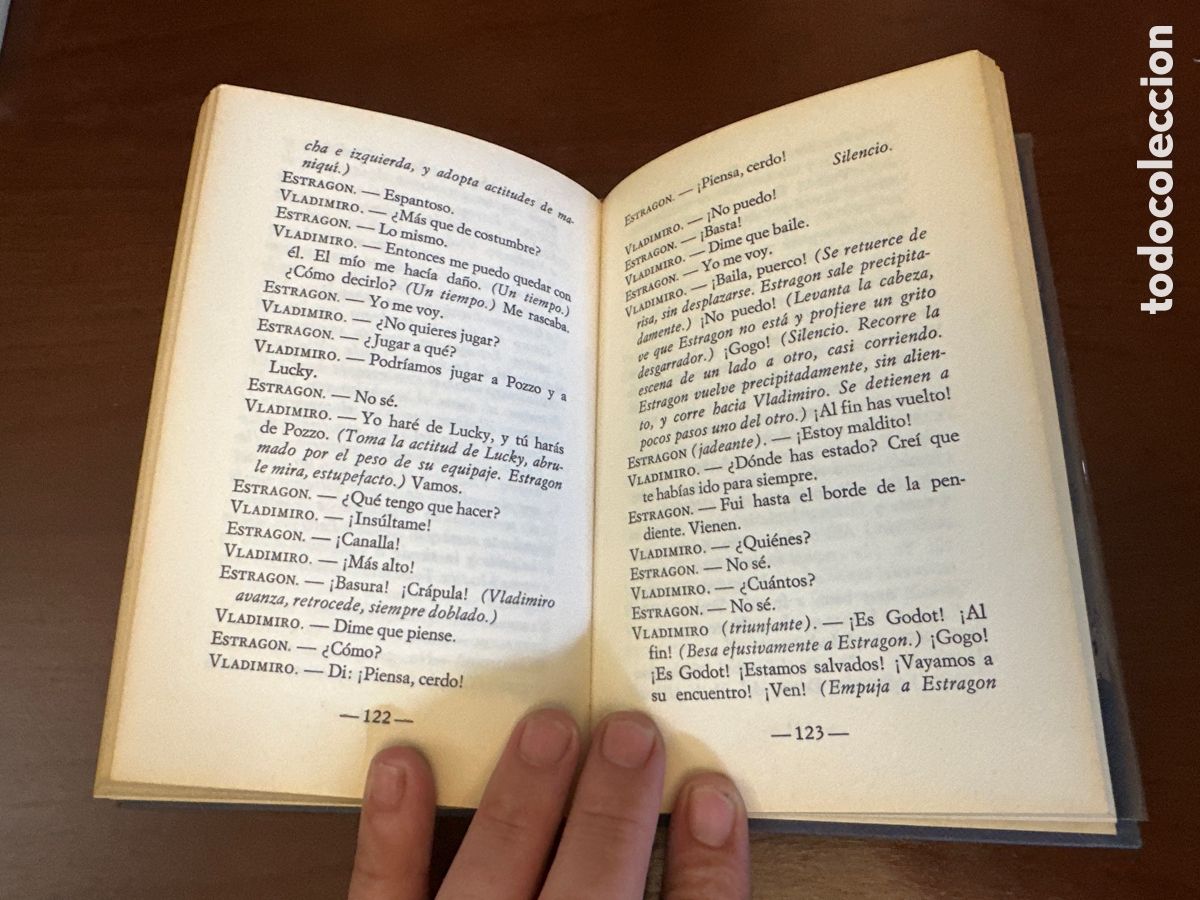 Libros de segunda mano: Samuel Beckett. Esperando a Godot 1970 C&iacute;rculo de lectores. - Foto 5