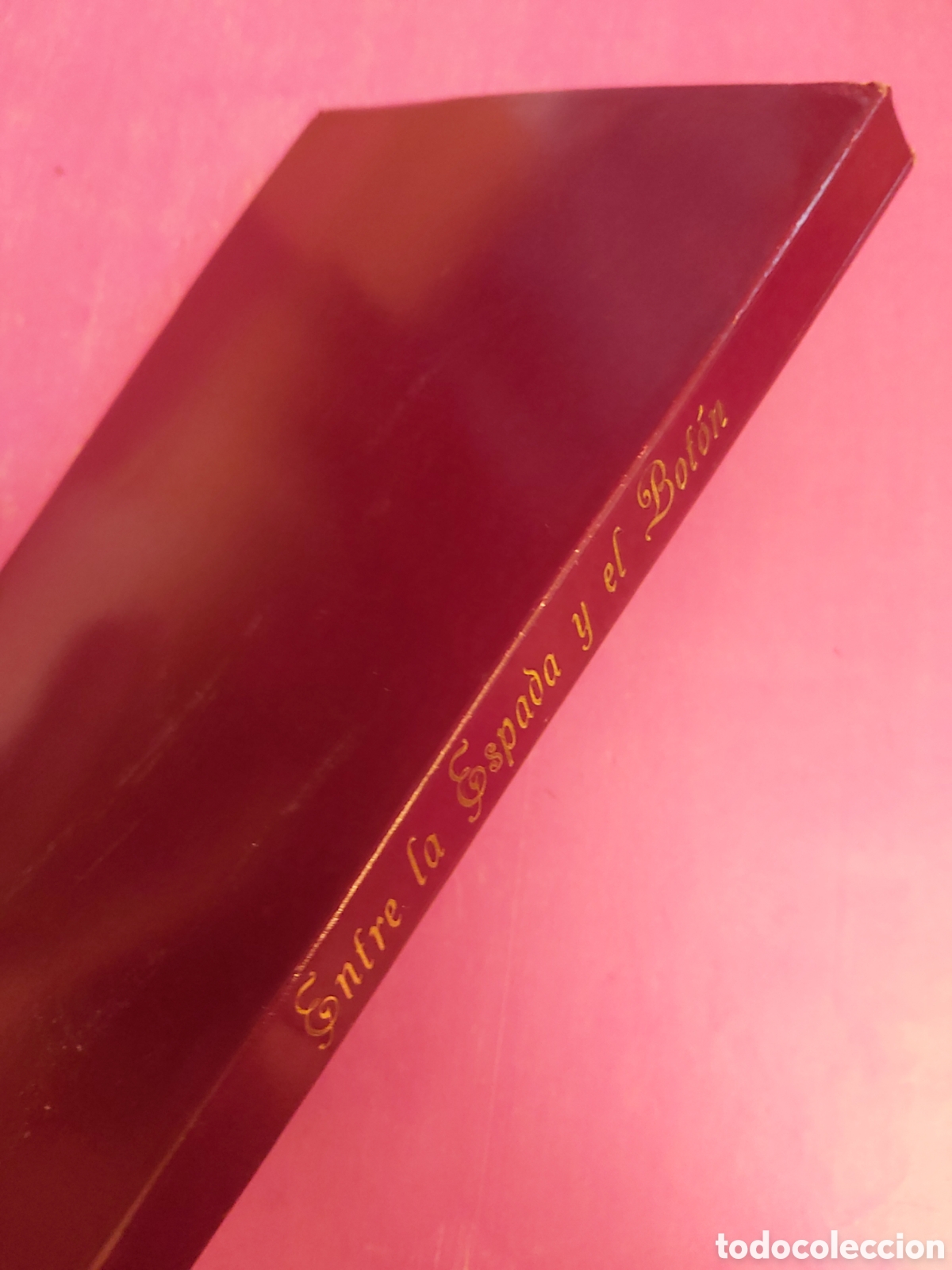 Libros de segunda mano: ENTRE LA ESPADA Y EL BOTON R. MONTEBLANCO 1979 - Foto 4