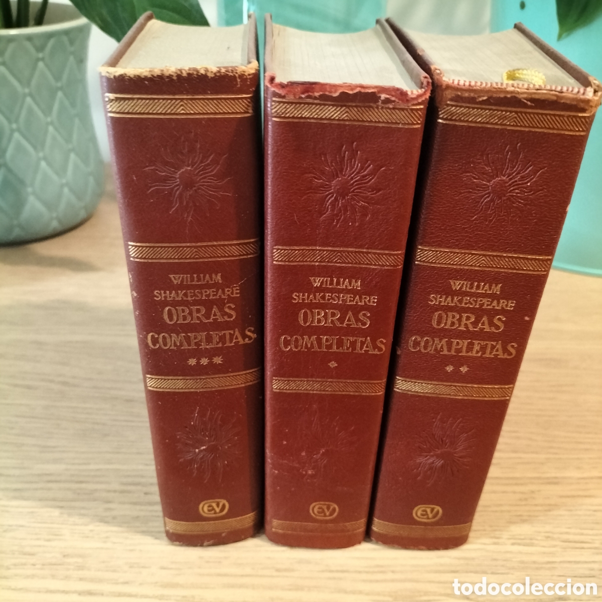 Gebrauchte B&uuml;cher: OBRAS COMPLETAS DE WILLIAM SHAKESPEARE. EDIT. VERGARA. 3 TOMOS.. ESTUDIO DE LUIS ASTRANA MARIN