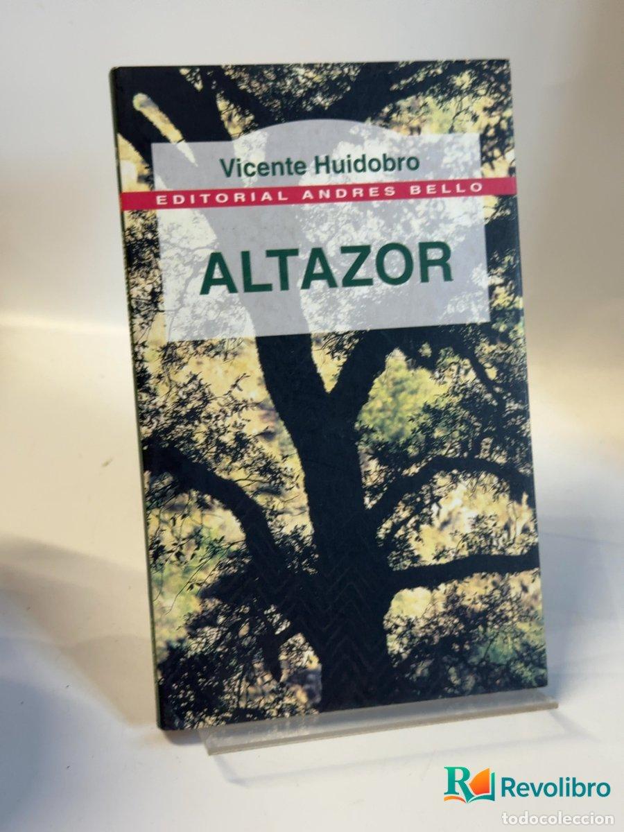 Libros de segunda mano: Altazor - Vicente Huidobro - Foto 1