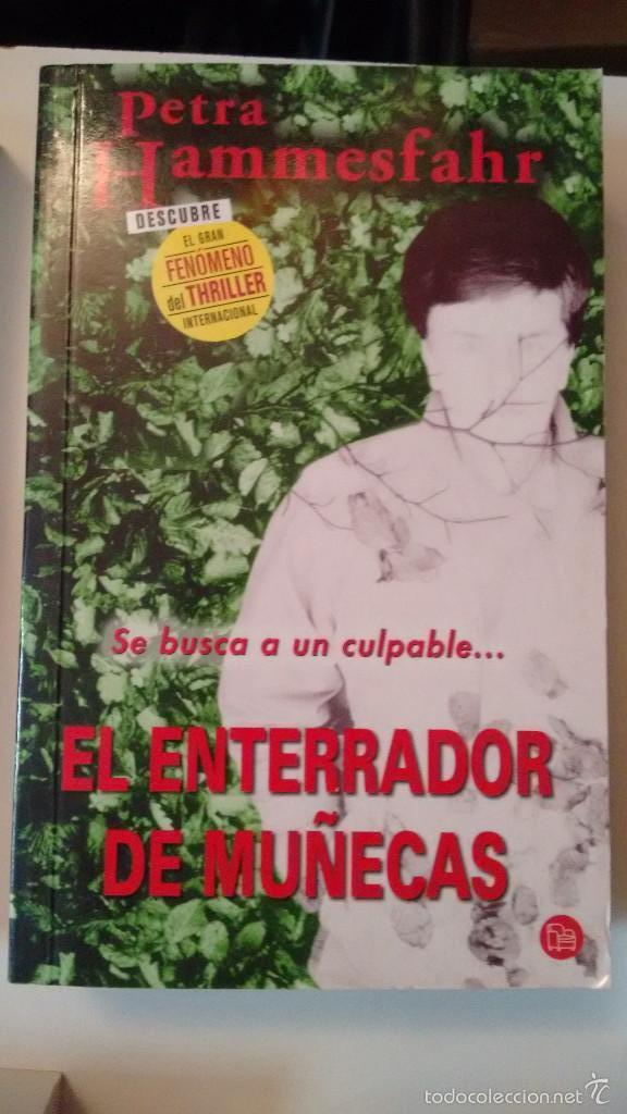 Libros de segunda mano: el enterrador de mu&ntilde;ecas de peter hammesfahr - Foto 1