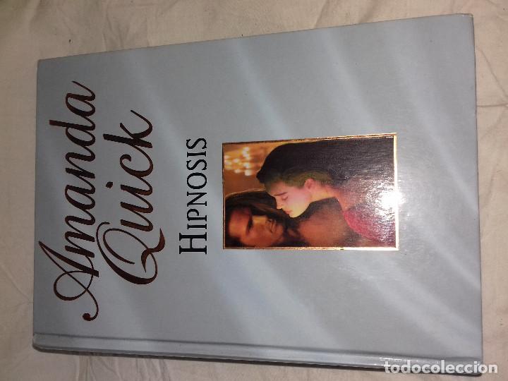 Libros de segunda mano: HIPNOSIS-AMANDA QUICK - Foto 1